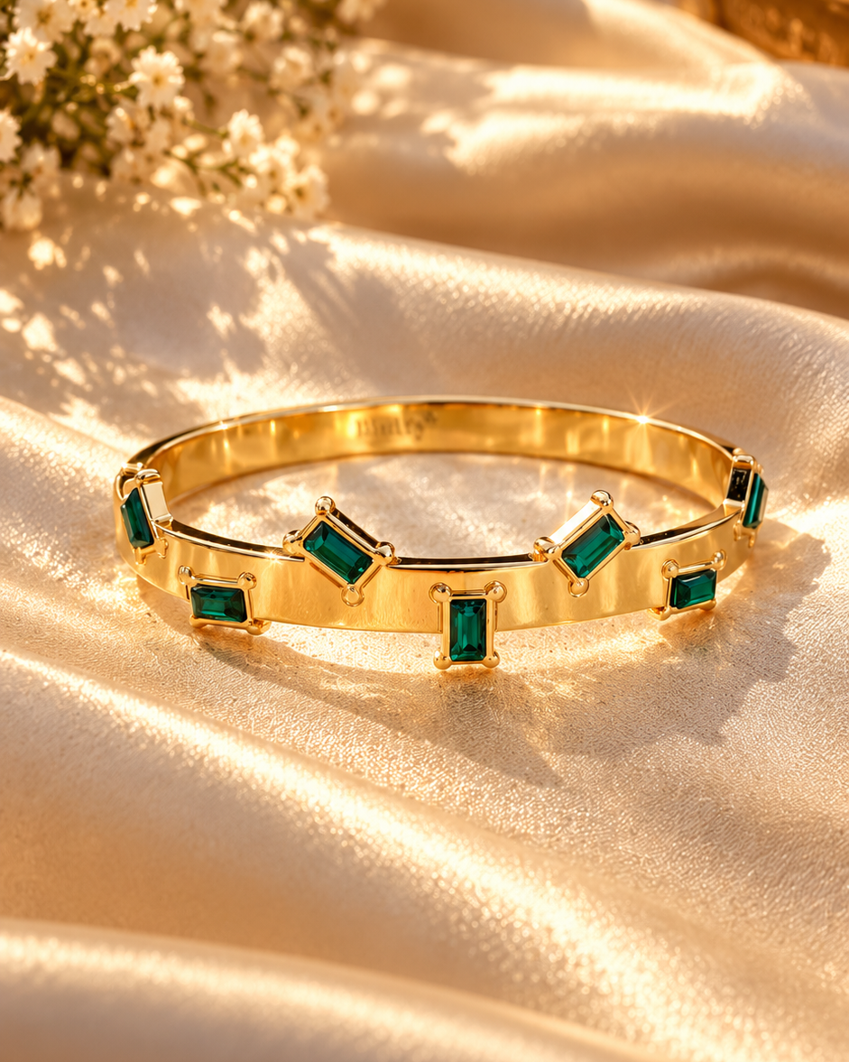 Cubic Kundan stone Bracelet (Green)