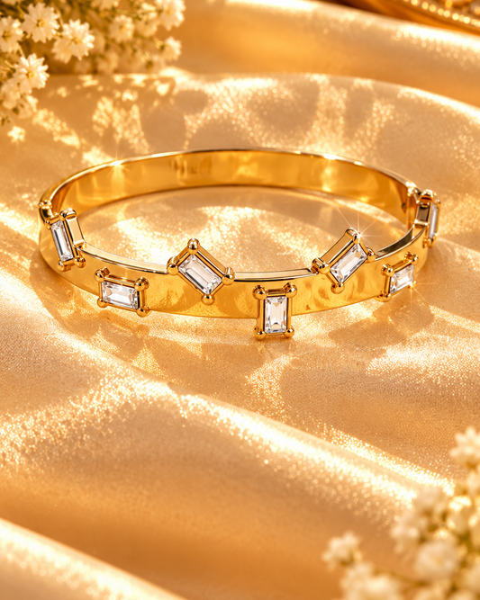 Cubic Kundan stone Bracelet (White)