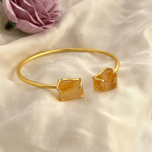 Handmade Uncut Semi-Precious dual stone Bracelet - Golden Sapphire