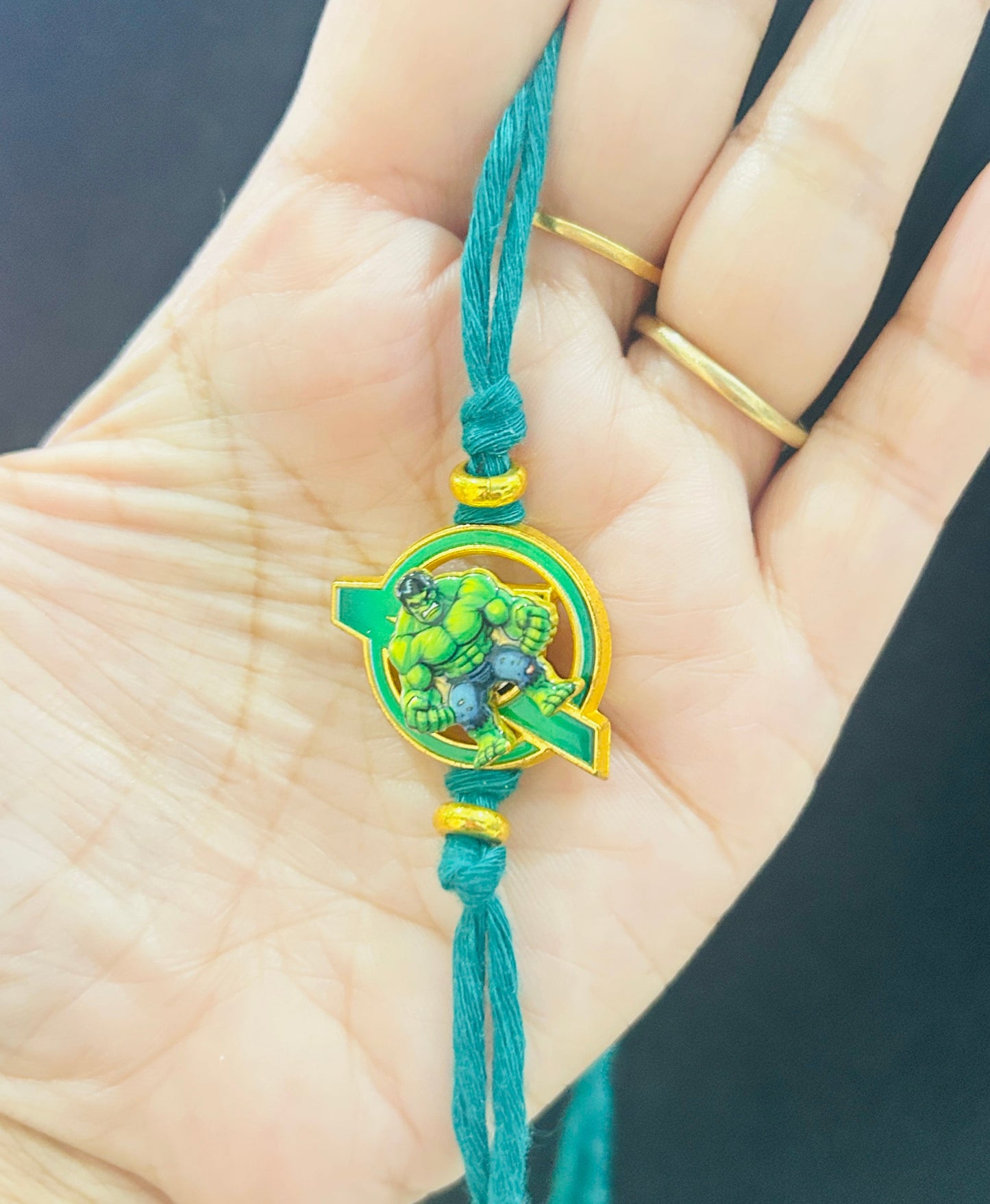 Hulk Spinner Rakhi with Chocolate