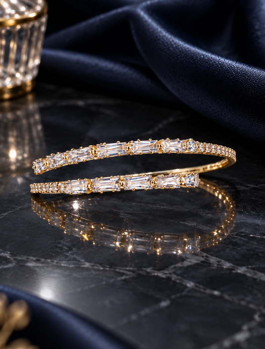 Anti-Tarnish Spiral Zirconia Bracelet