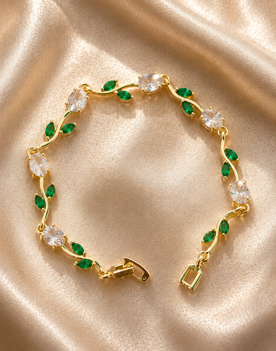 Trendy Tulip Bracelet (Green-White)