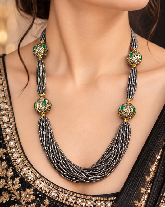 Evergreen Onyx Long Necklace (Grey)