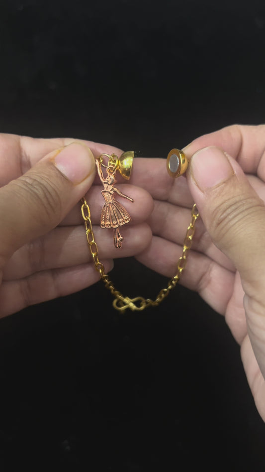 Golden-Heart Magnetic Friendship Bracelet